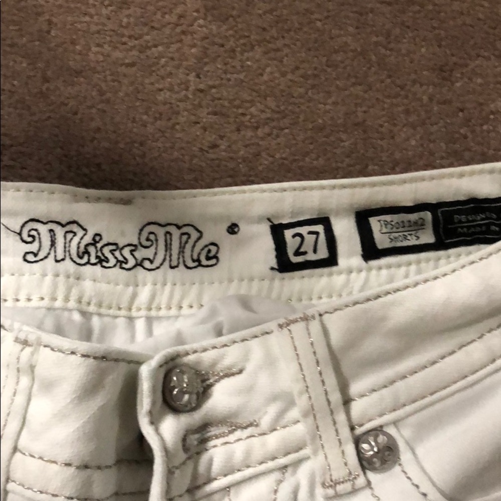 Miss me white jean shorts